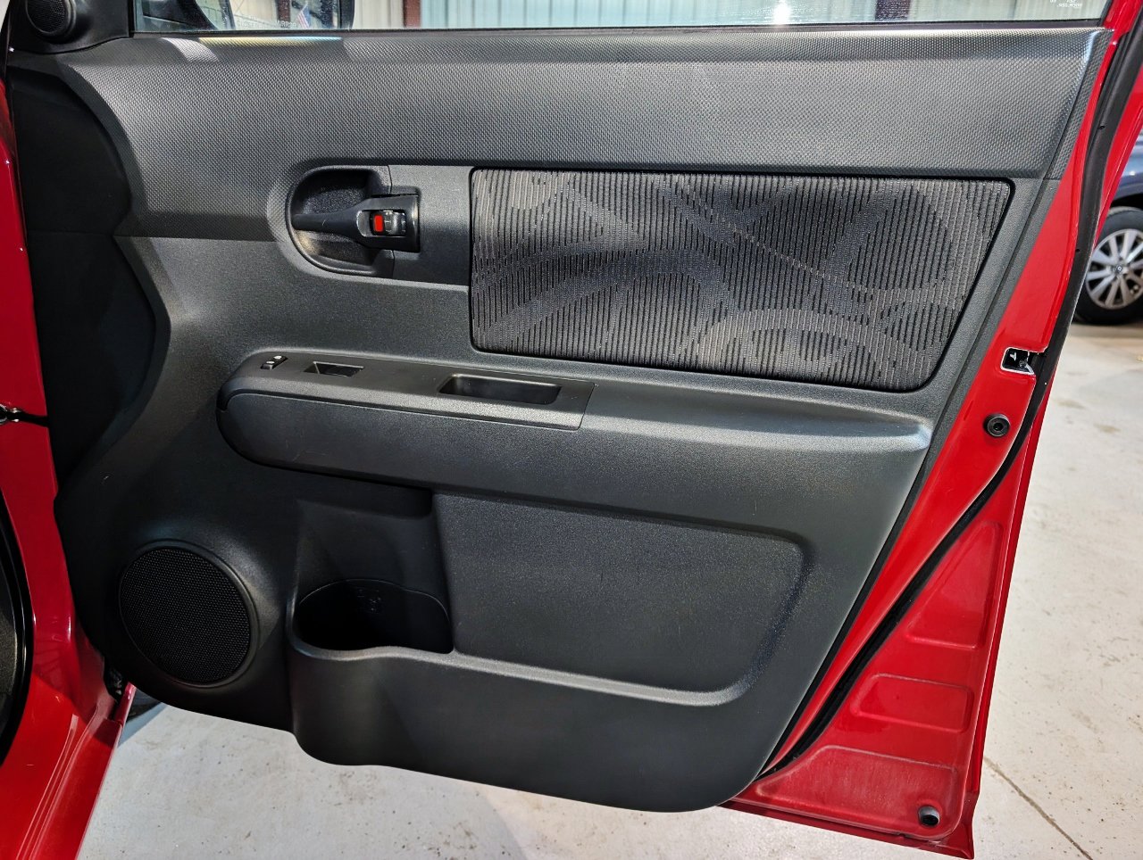 Used 2013 Scion xB image 24