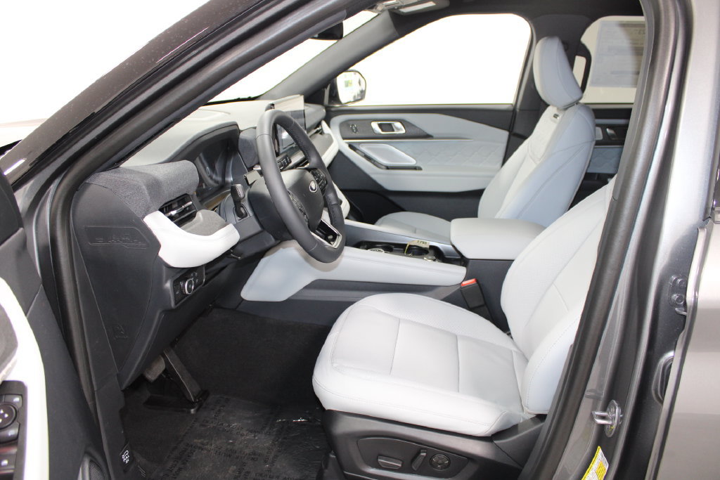 New 2027 Ford Explorer Platinum AWD/4WD image 22