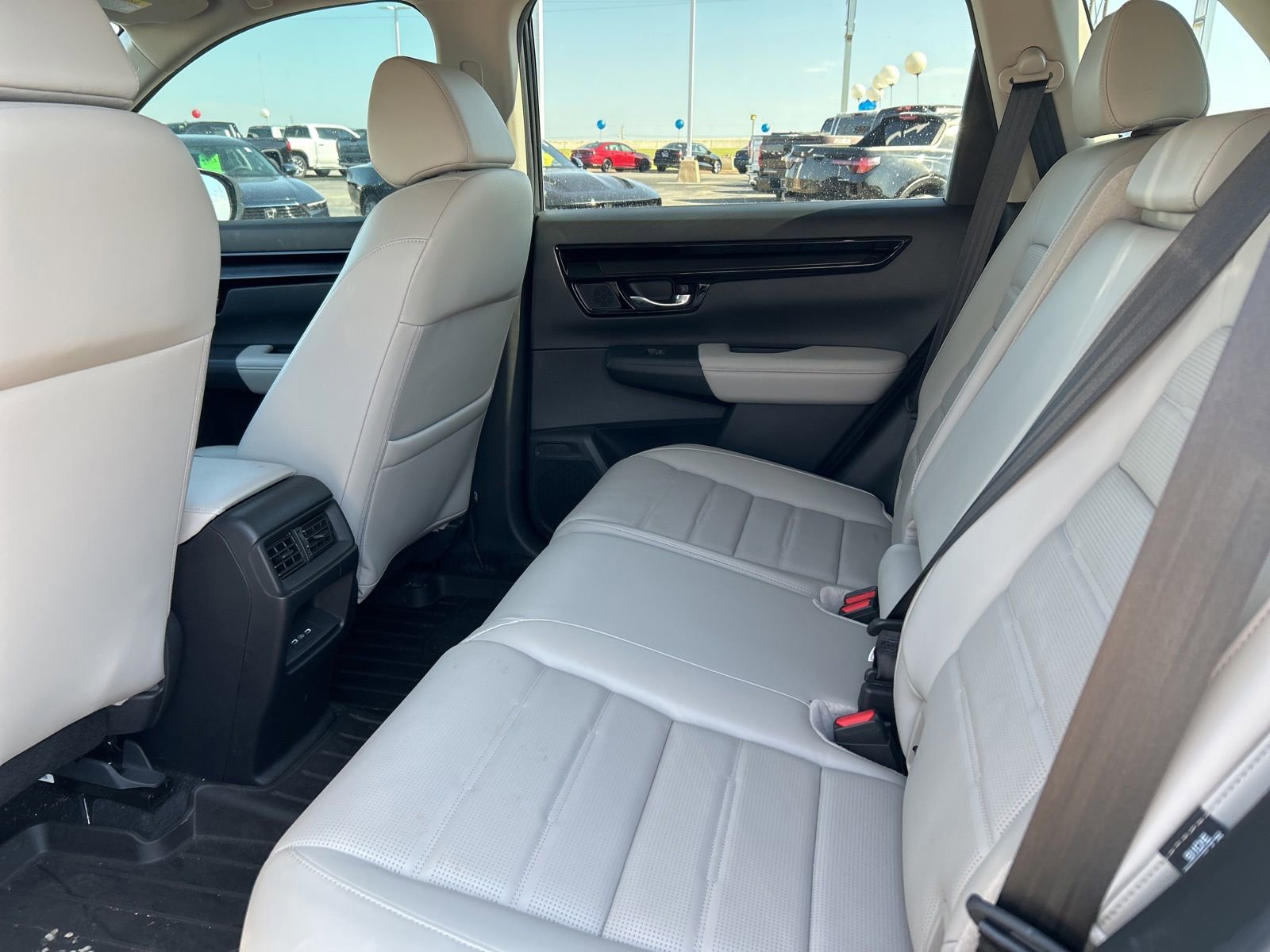 Used 2024 Honda CR-V EX-L image 11