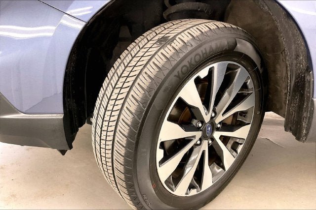 Used 2017 Subaru Outback 2.5i Limited AWD/4WD image 34