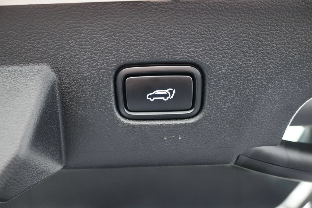 Certified 2025 Kia Sportage SX Prestige AWD/4WD image 38