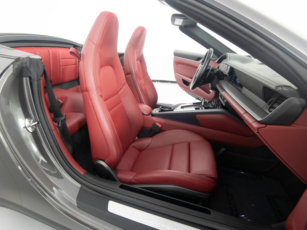 Certified 2022 Porsche 911 Cabriolet image 41