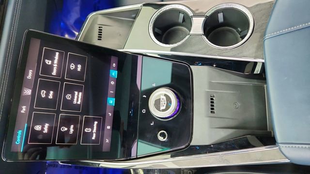 Used 2025 Cadillac Escalade IQ Sport 2 image 55