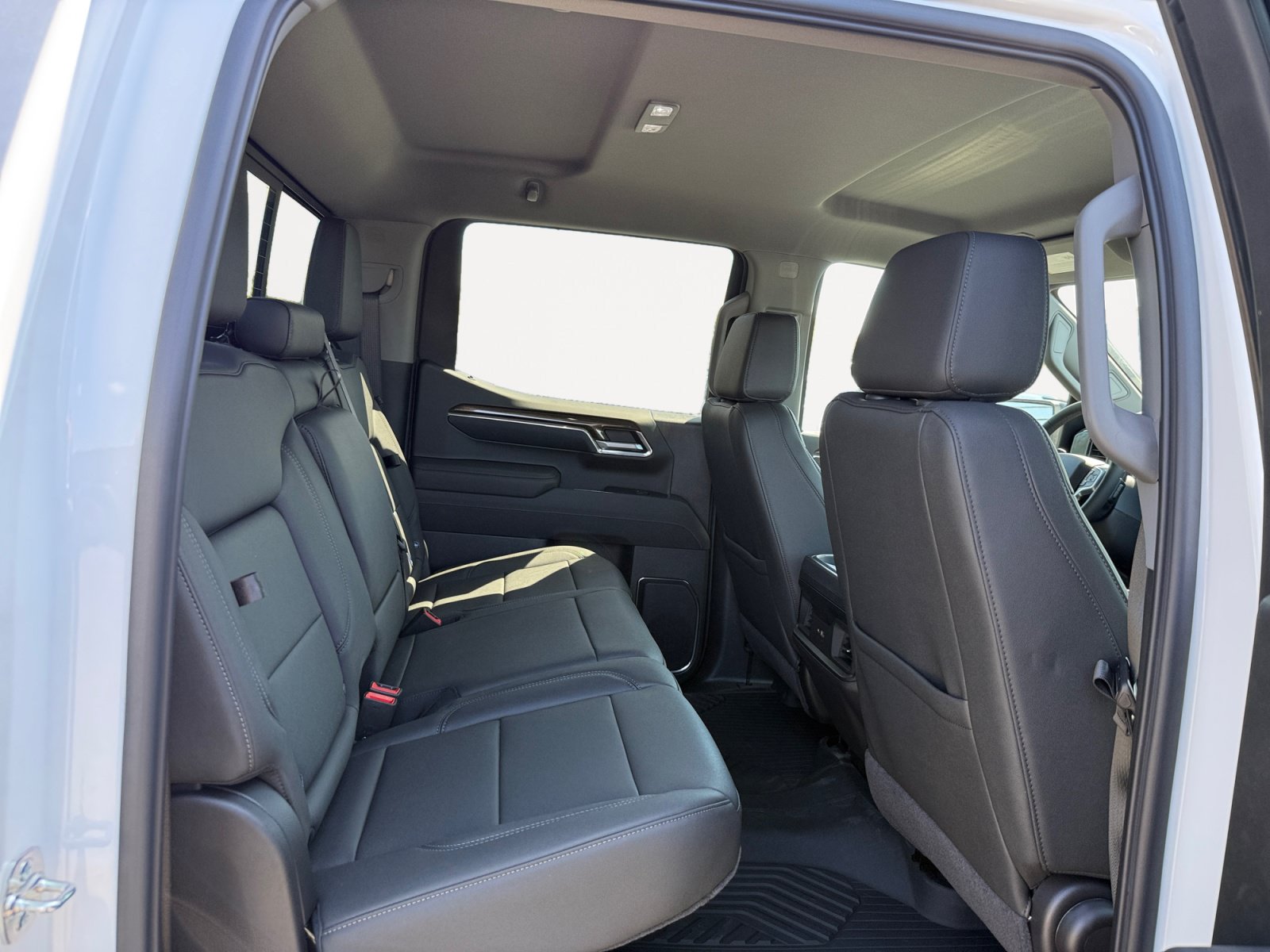 New 2026 Chevrolet Silverado 1500 LT Trail Boss w/ LT Trail Boss Premium Package AWD/4WD image 18
