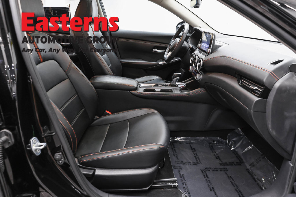 Used 2022 Nissan Sentra SR w/ SR Premium Package FWD image 27