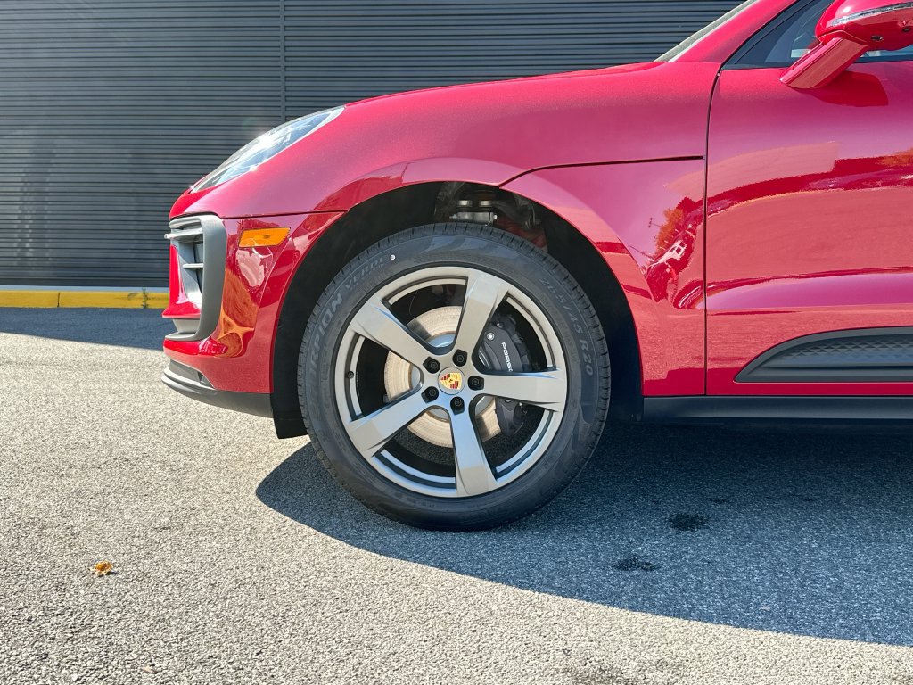 New 2026 Porsche Macan AWD/4WD image 33