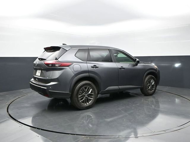 Used 2025 Nissan Rogue S FWD image 7