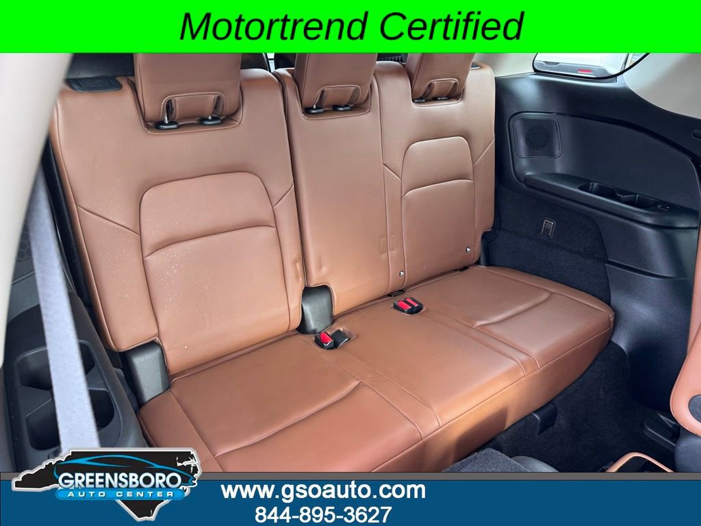 Used 2022 Nissan Pathfinder Platinum w/ Cargo Package AWD/4WD image 29