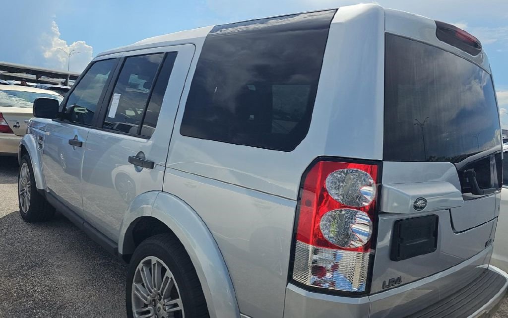 Used 2011 Land Rover LR4 HSE AWD/4WD image 9