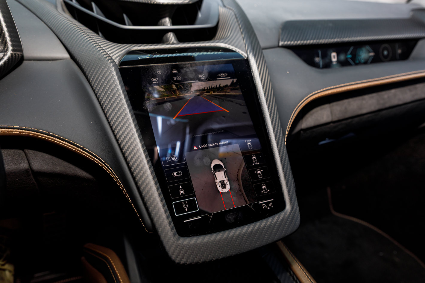 Used 2024 Lamborghini Revuelto AWD/4WD image 53