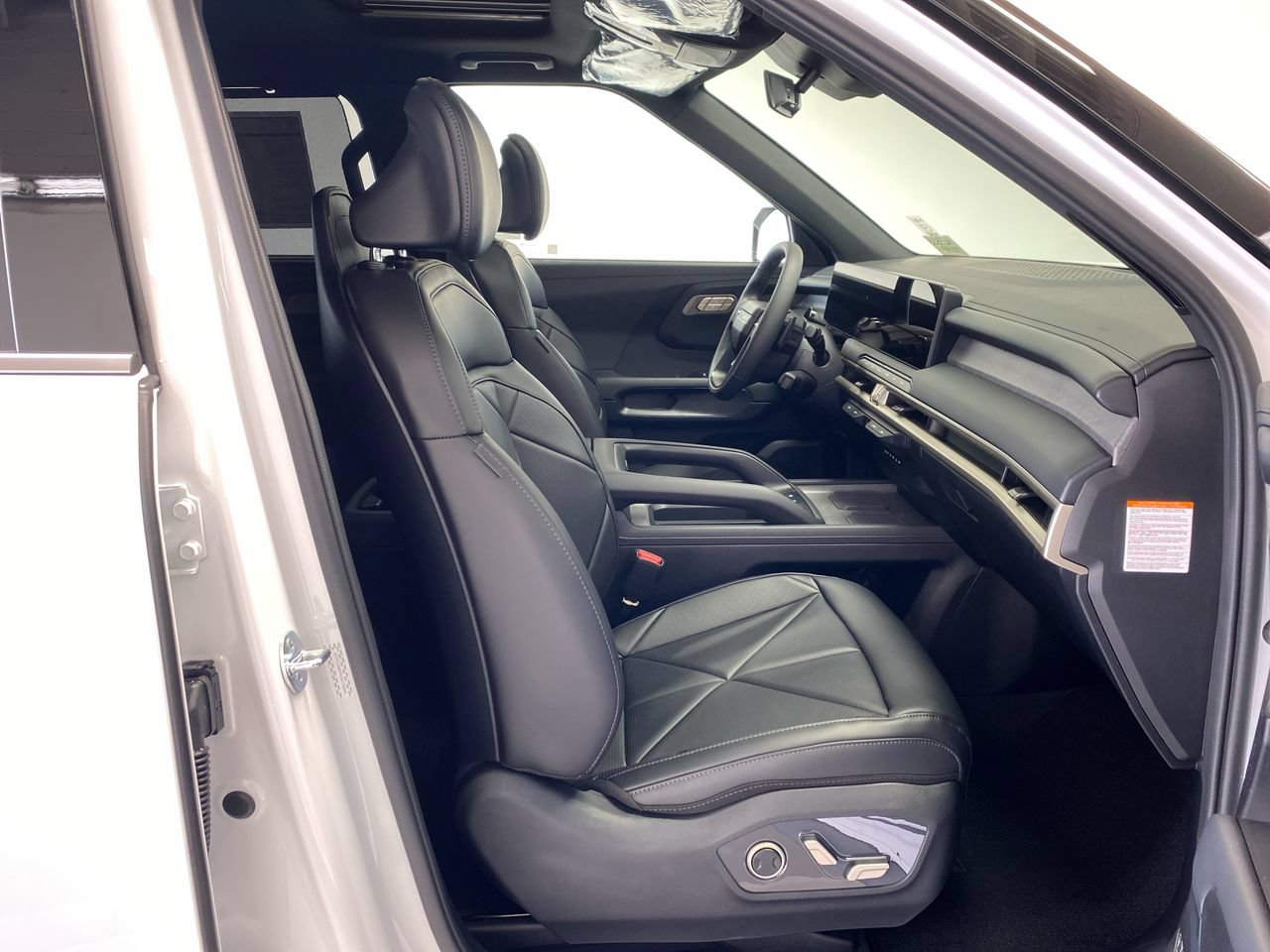 New 2027 Kia Telluride EX w/ Towing Package FWD image 30