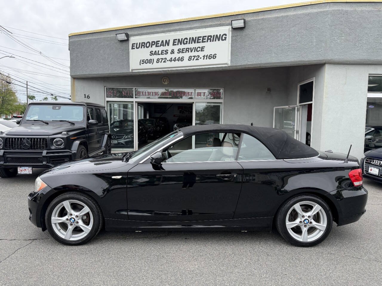 Used 2012 BMW 128i Convertible RWD image 4