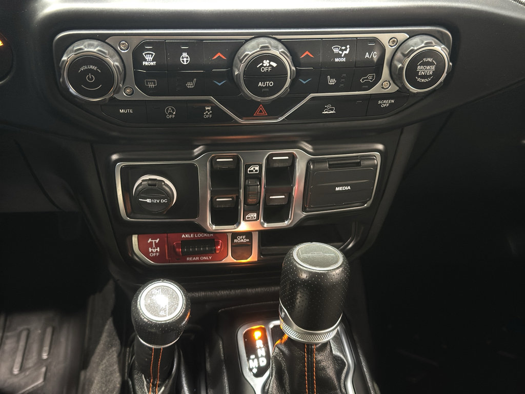 Used 2022 Jeep Gladiator Mojave w/ LED Lighting Group image 31