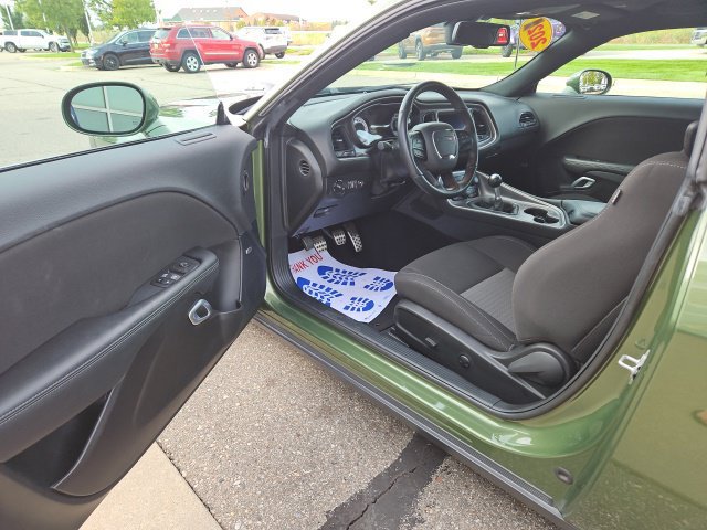 Certified 2022 Dodge Challenger R/T Scat Pack w/ Shaker Package RWD image 15