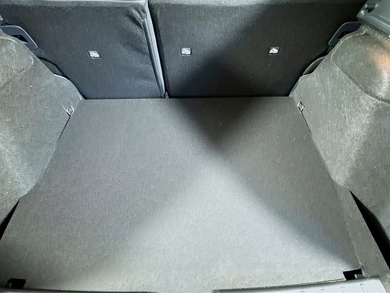 New 2026 Nissan Kicks SR w/ Cold Weather Package image 24