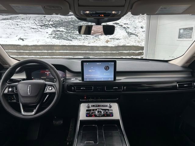 Certified 2024 Lincoln Aviator AWD w/ Elements Package image 10