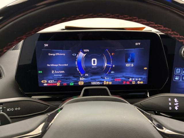 Certified 2025 Chevrolet Silverado EV RST AWD/4WD image 25
