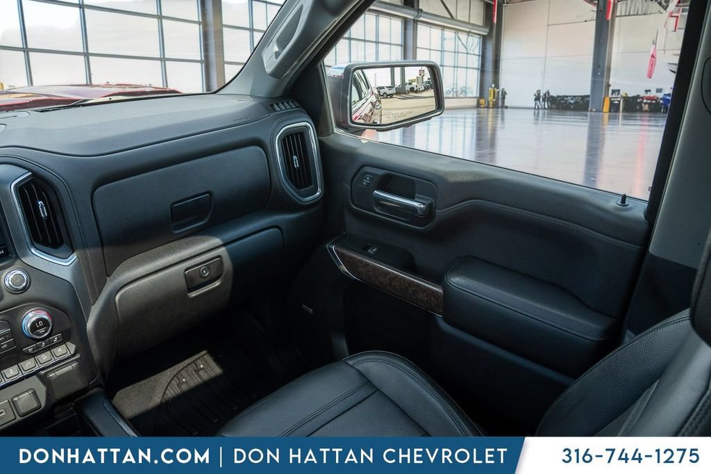 Used 2019 GMC Sierra 1500 Denali w/ Denali Ultimate Package AWD/4WD image 14