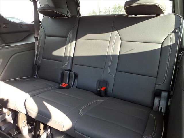 New 2026 GMC Yukon Elevation w/ LPO, Floor Liner Package image 15