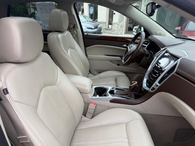 Used 2016 Cadillac SRX Luxury w/ Driver Awareness Package FWD image 16