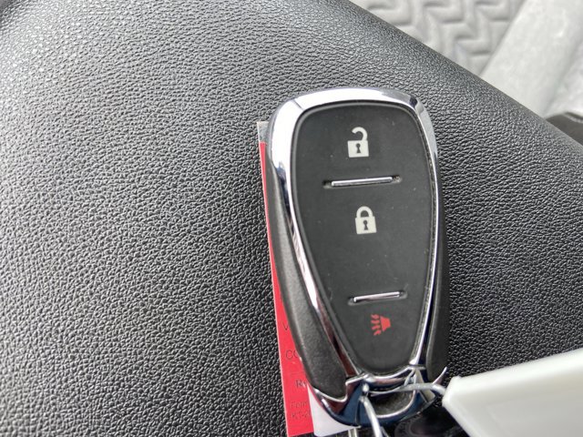 Used 2023 Chevrolet Equinox LS image 41