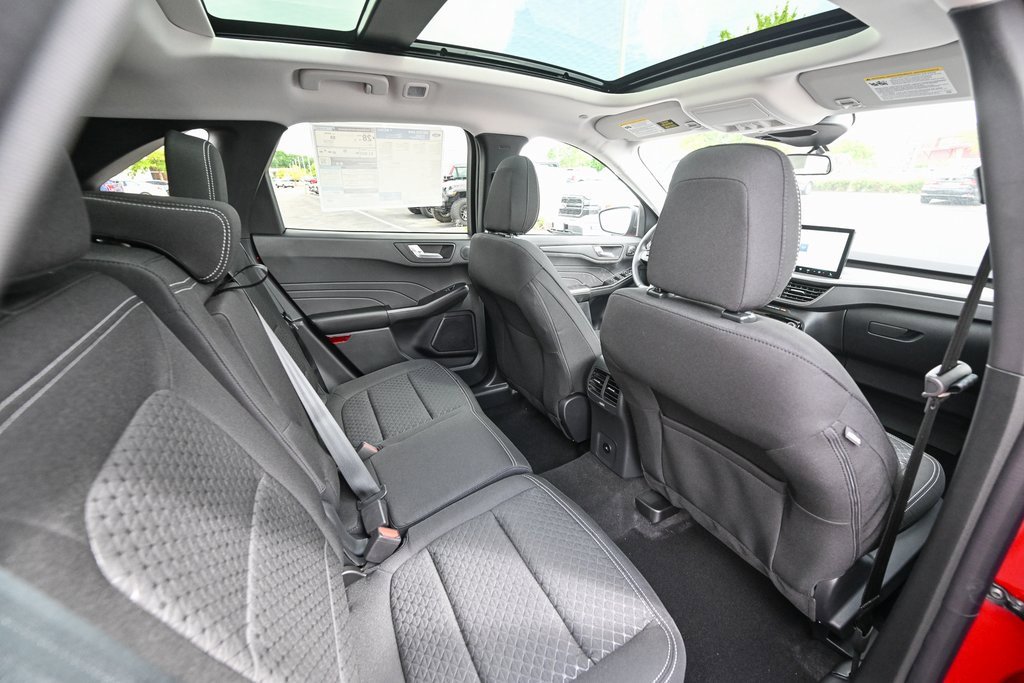 New 2025 Ford Escape Active w/ Active Premium Tech Pack image 23