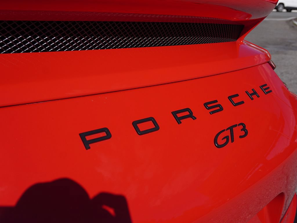 Used 2018 Porsche 911 GT3 RWD image 16