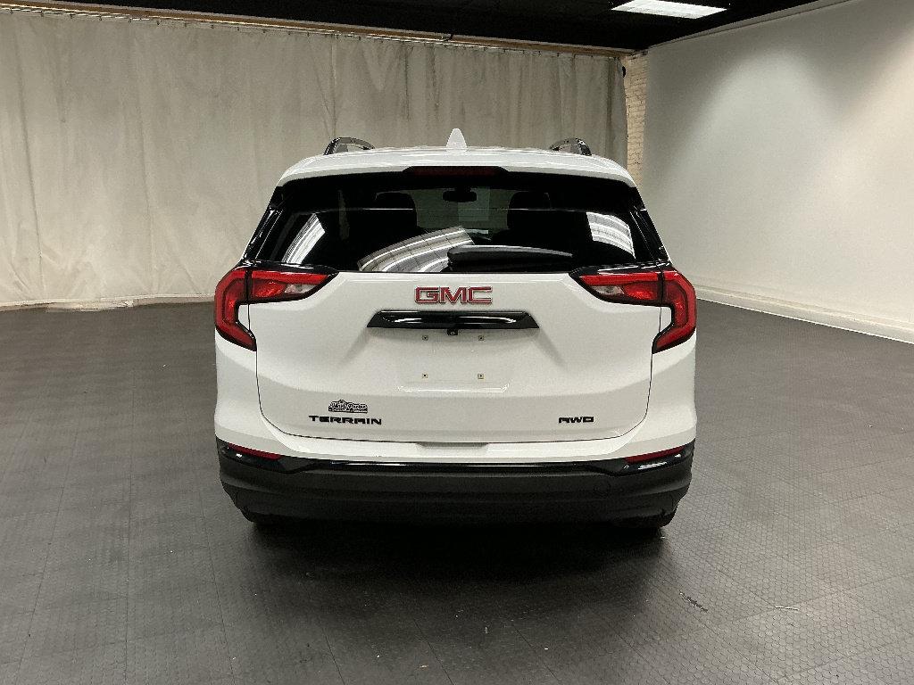Used 2020 GMC Terrain SLE w/ Driver Convenience Package AWD/4WD image 4