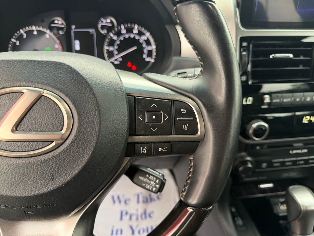 Used 2023 Lexus GX 460 Premium AWD/4WD image 16