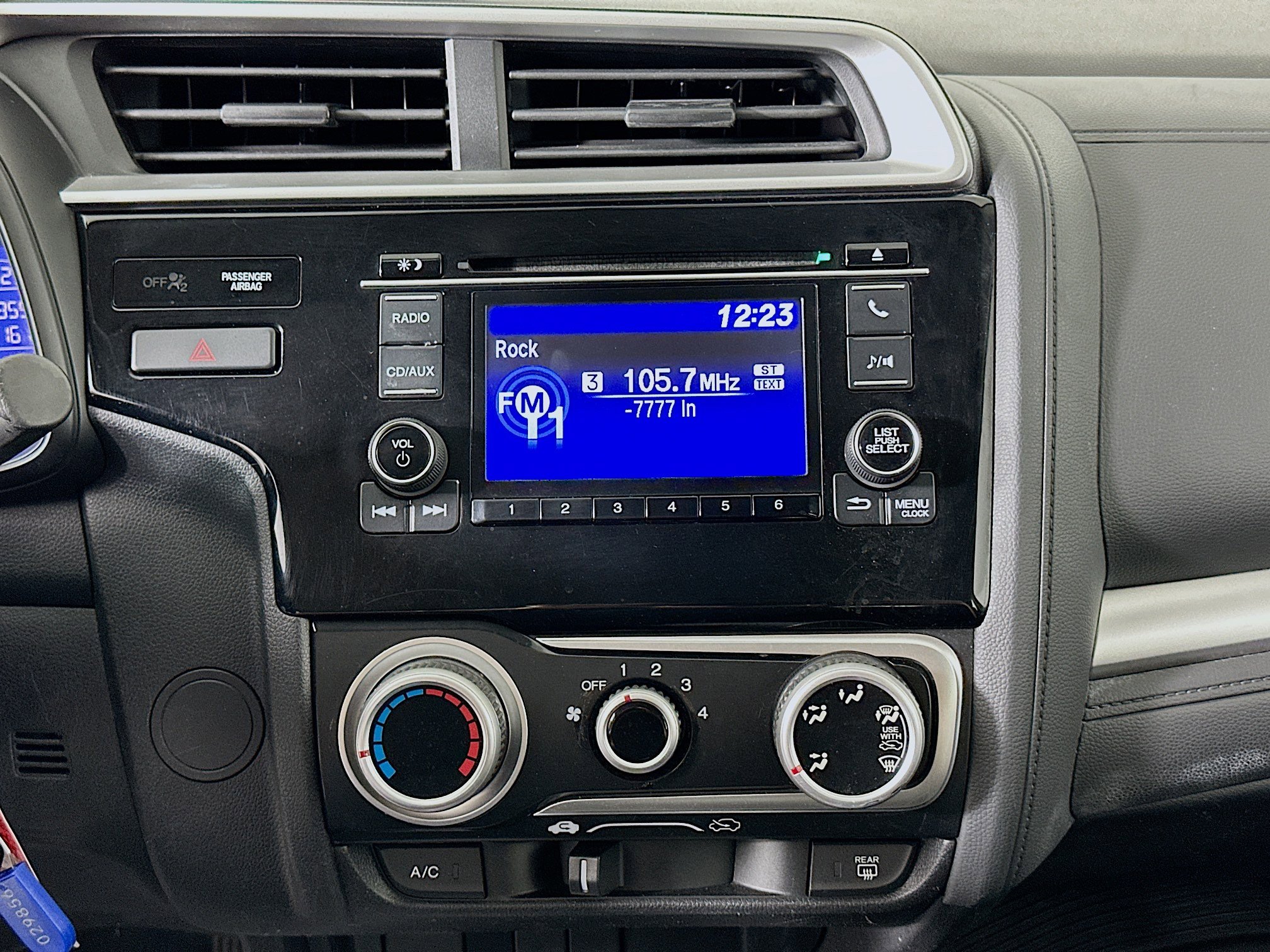 Used 2017 Honda Fit LX image 22