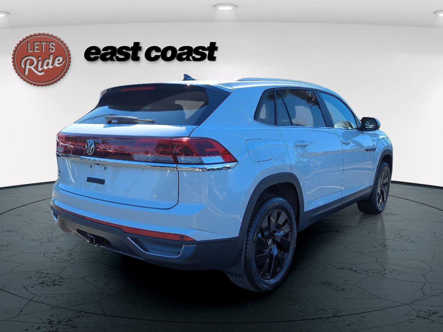 New 2026 Volkswagen Atlas Cross Sport SE image 5