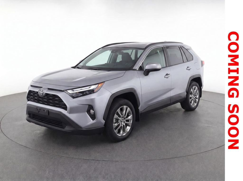 Used 2022 Toyota RAV4 XLE Premium image 1