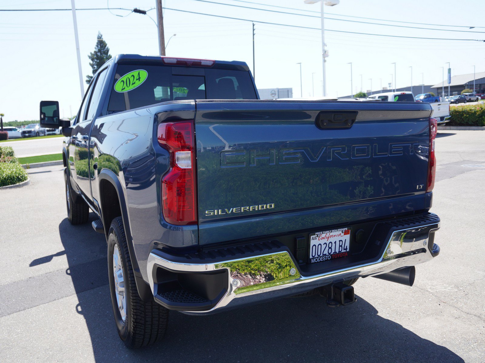 Used 2024 Chevrolet Silverado 2500 LT w/ All Star Edition AWD/4WD image 11