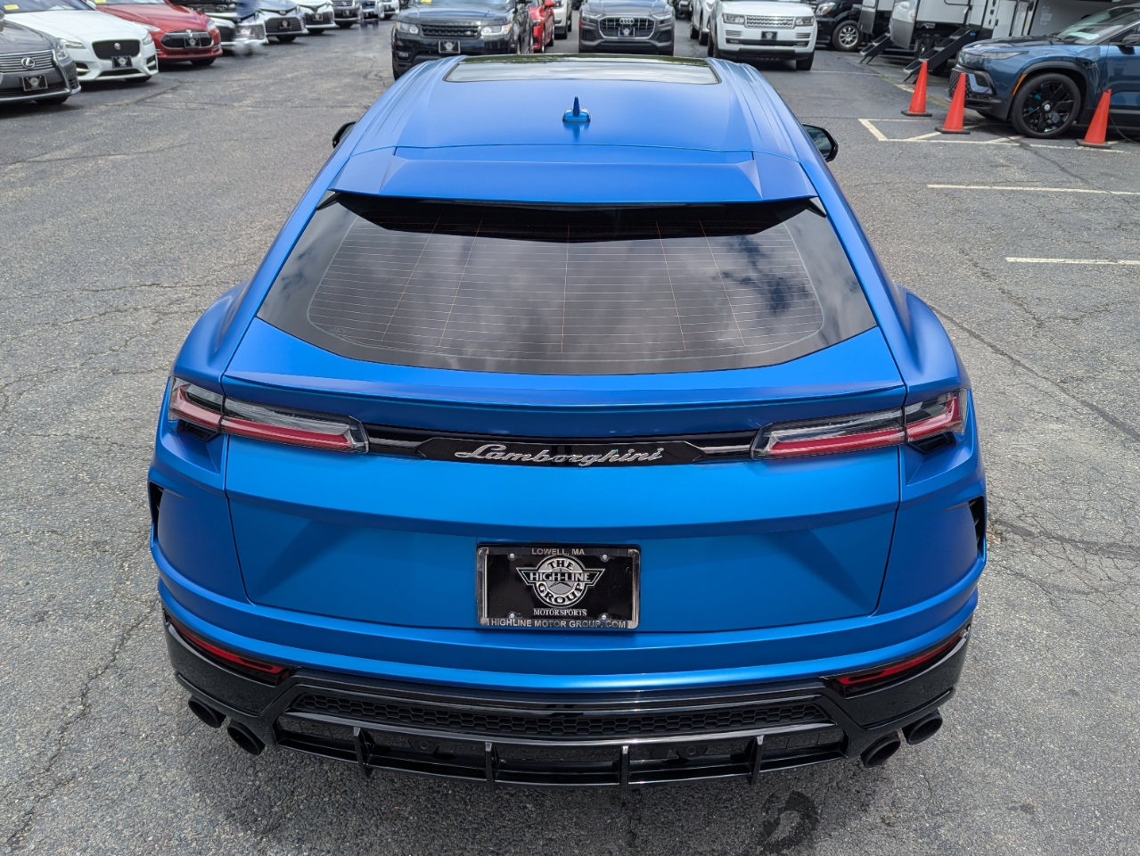 Used 2021 Lamborghini Urus image 8