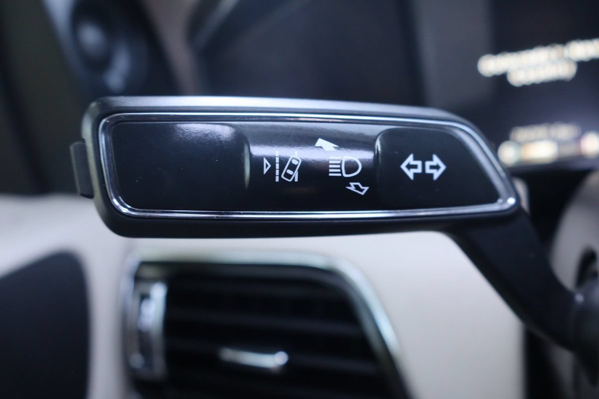 Used 2018 Lincoln Navigator Reserve w/ Technology Package AWD/4WD image 34