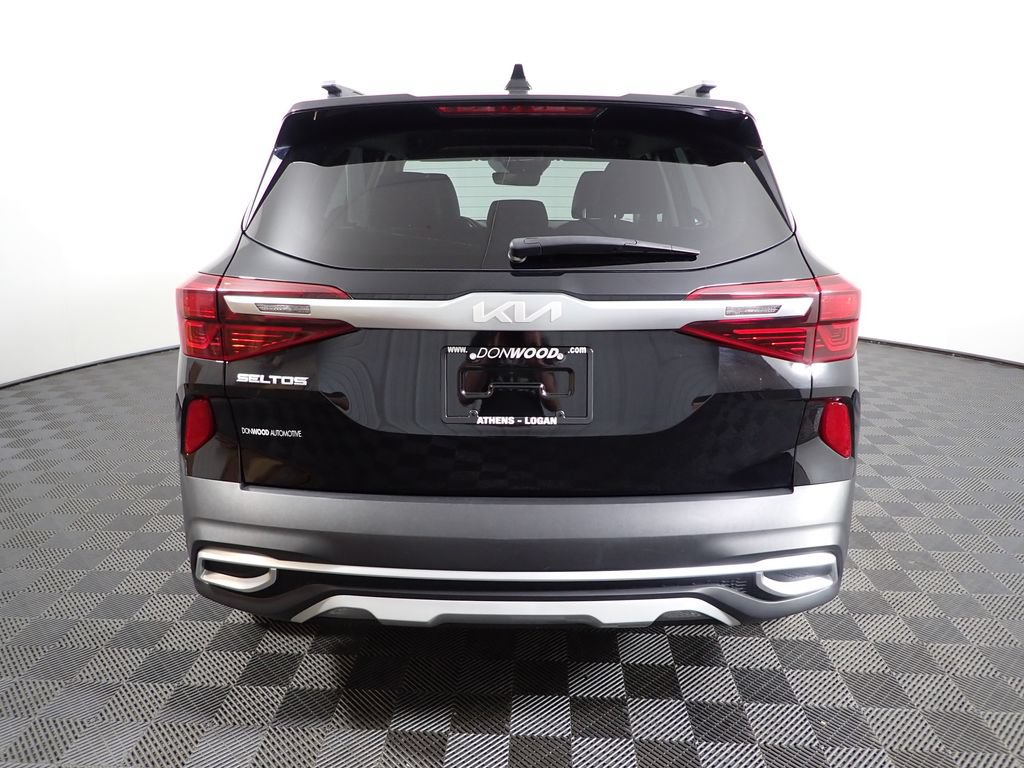 Used 2023 Kia Seltos S AWD/4WD image 13