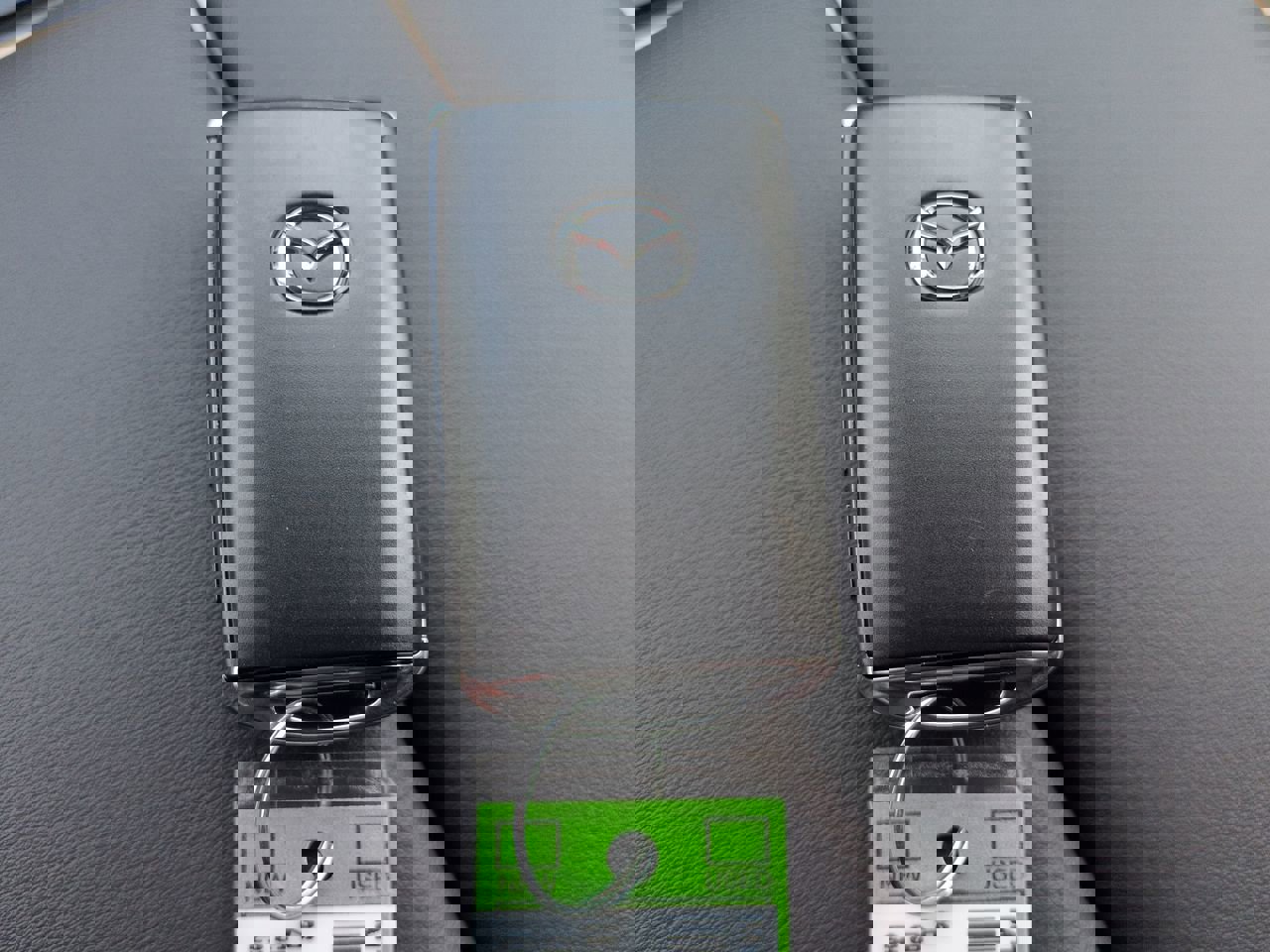 New 2026 MAZDA CX-90 Plug-In Hybrid w/ Preferred image 28