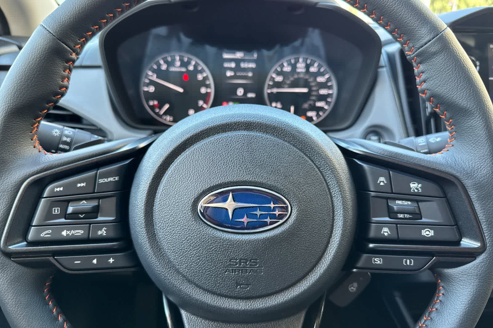 New 2026 Subaru Crosstrek 2.5i Limited w/ Crosstrek Mirror Package AWD/4WD image 24