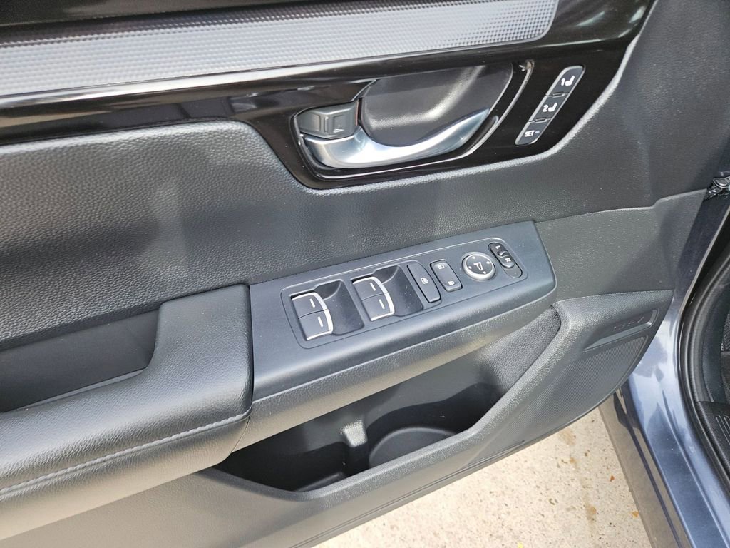Used 2025 Honda CR-V EX-L image 15