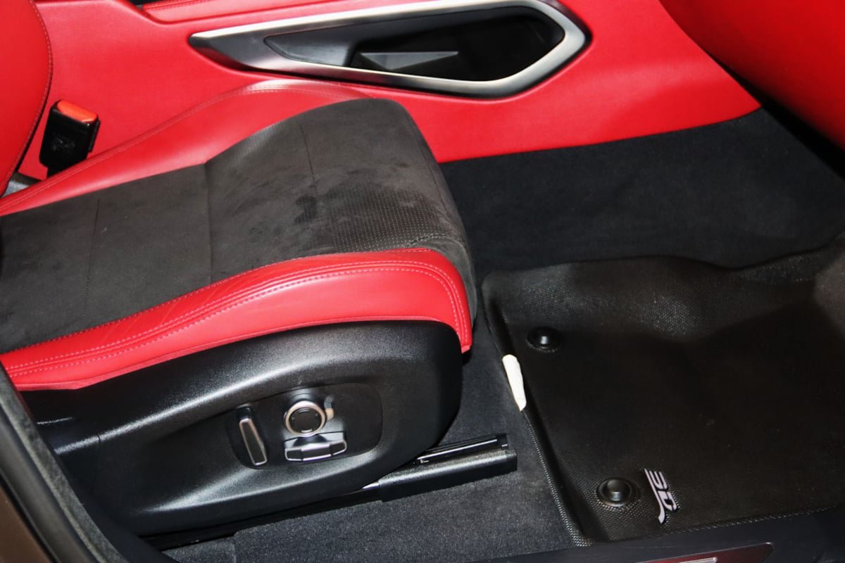 Used 2022 Jaguar F-PACE SVR AWD/4WD image 56