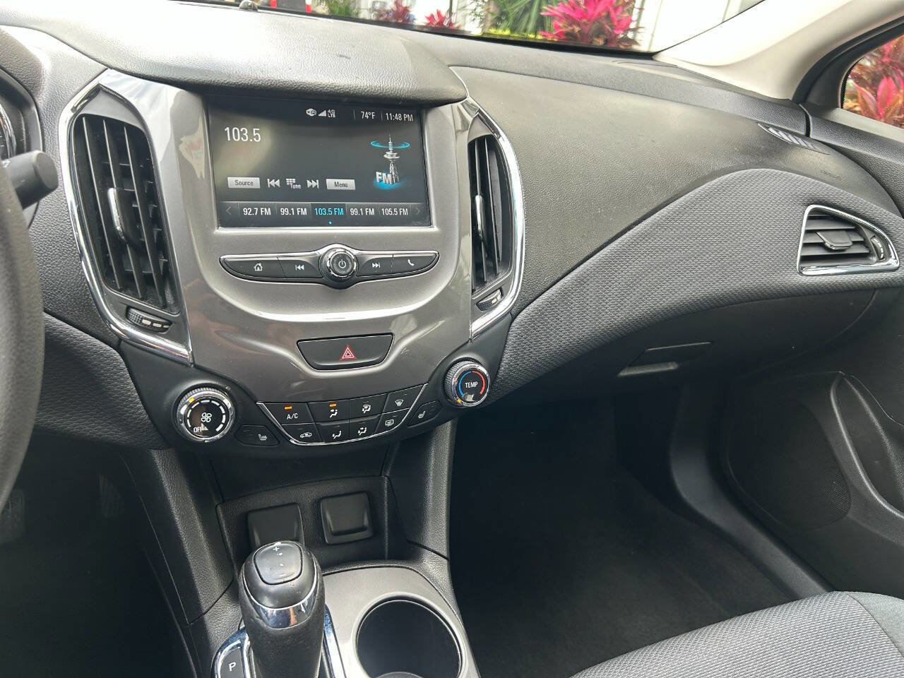 Used 2018 Chevrolet Cruze LT w/ LT Fleet Convenience Package image 13