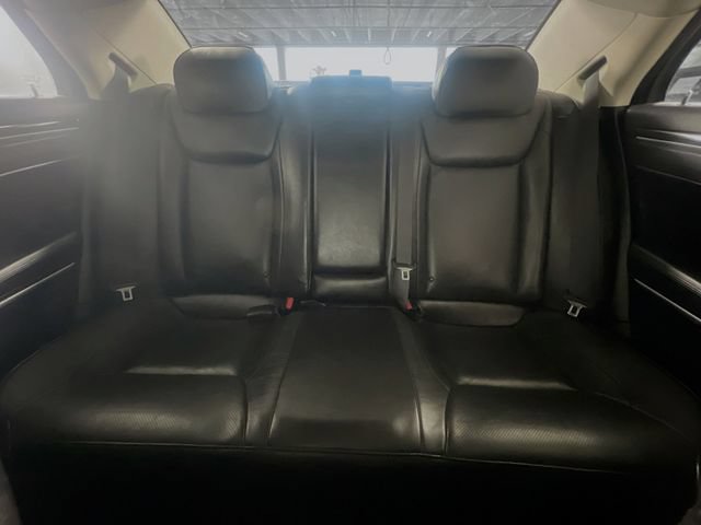 Used 2020 Chrysler 300 Limited RWD image 26