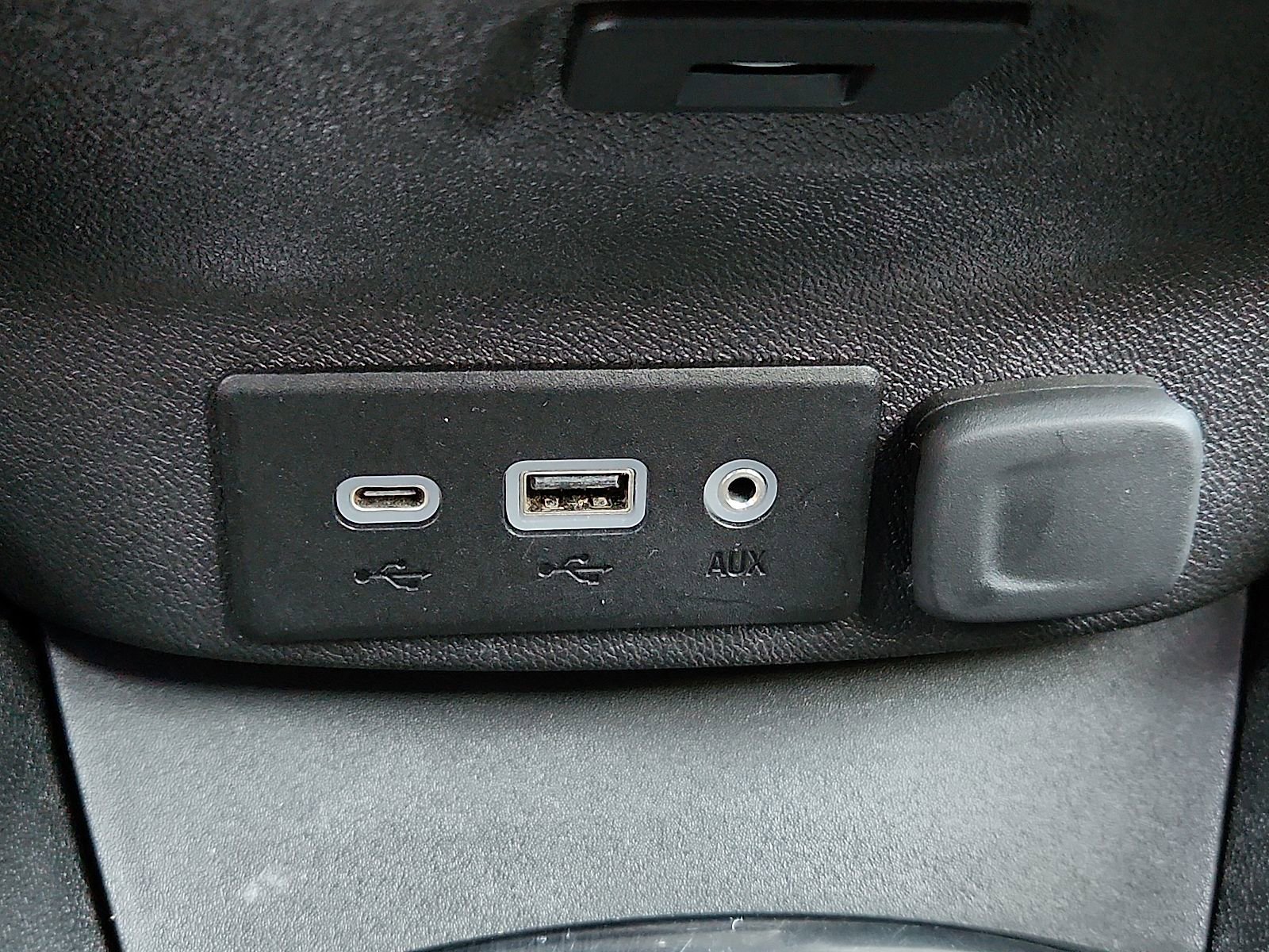 Used 2022 Chevrolet Malibu LT image 20