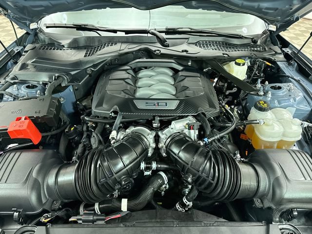 Used 2025 Ford Mustang GT Premium RWD image 29