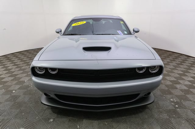 Used 2022 Dodge Challenger R/T w/ Blacktop Package RWD image 4