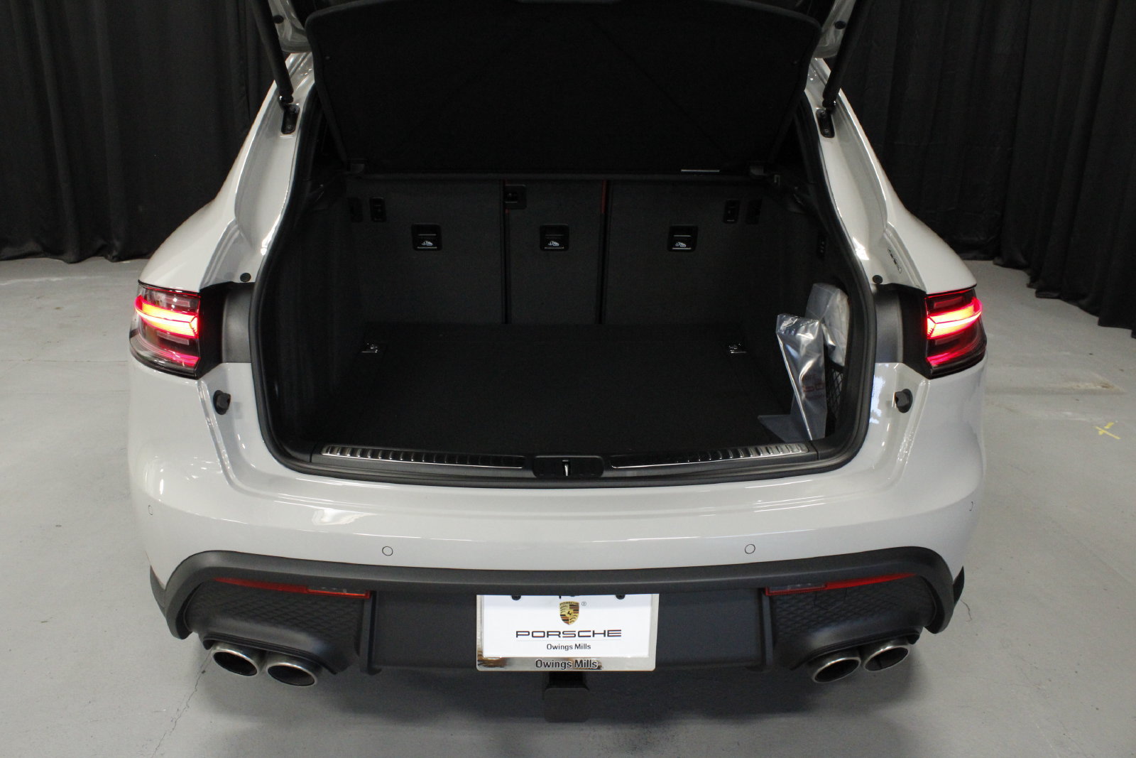 New 2026 Porsche Macan S AWD/4WD image 19