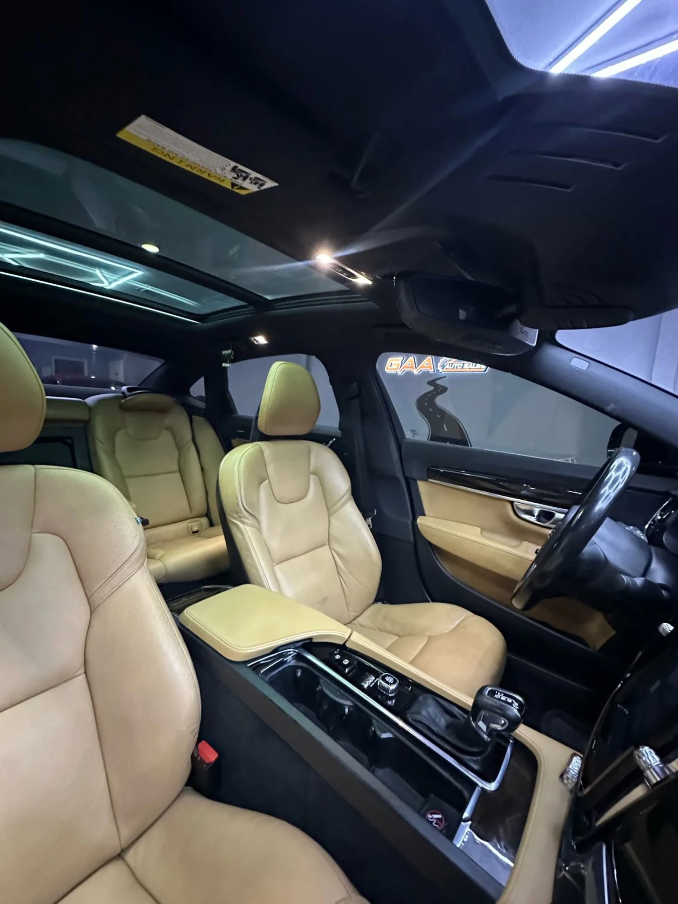 Used 2018 Volvo S90 T5 Momentum w/ Convenience Package image 43