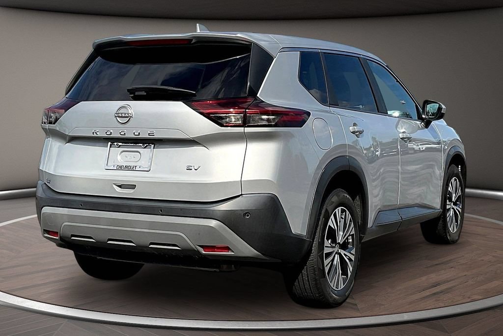 Used 2023 Nissan Rogue SV FWD image 6