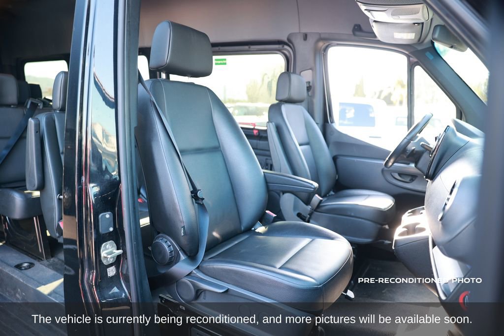 Used 2020 Mercedes-Benz Sprinter 2500 w/ Premium Plus Package image 15