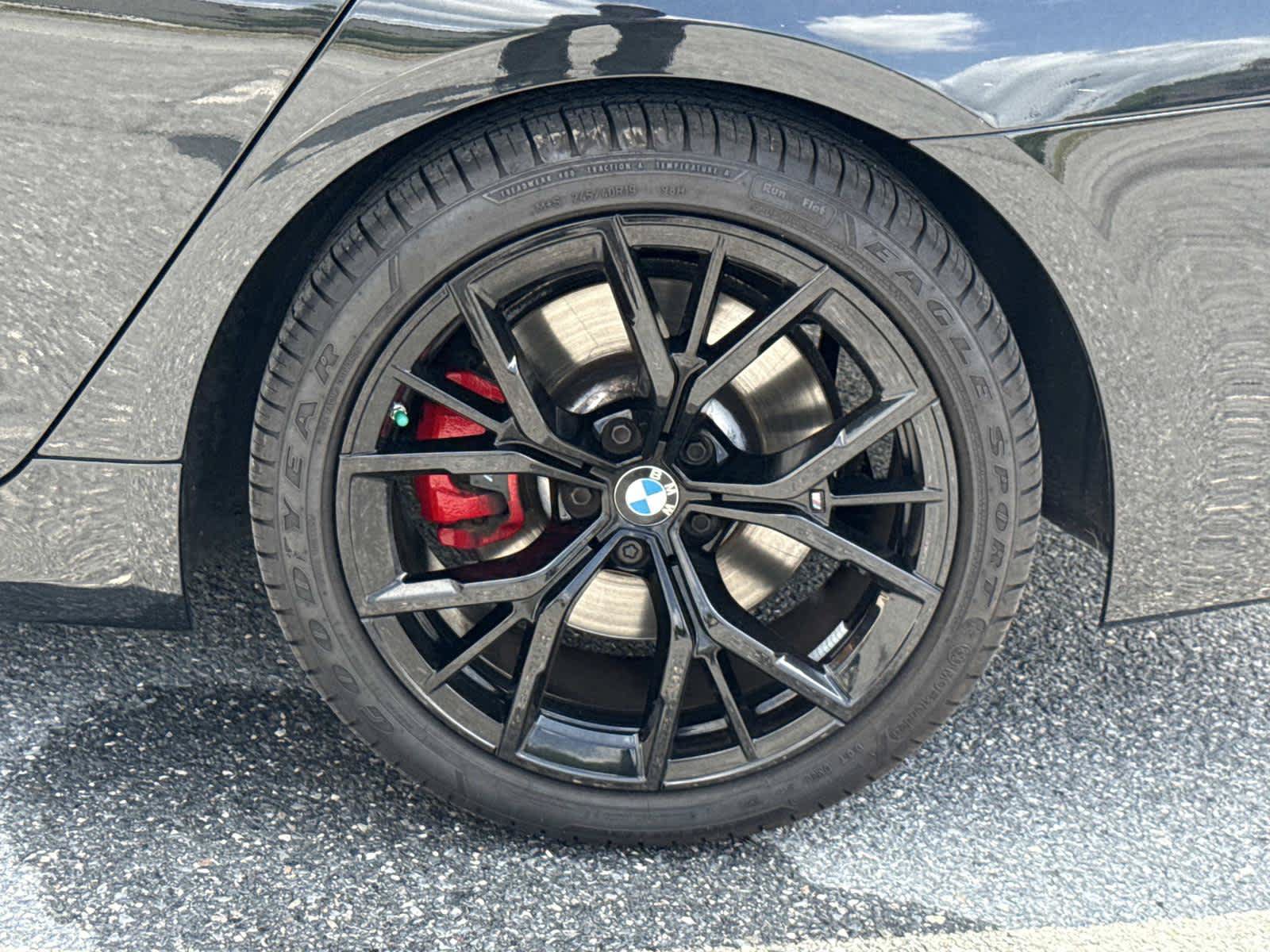 Used 2023 BMW 530i xDrive w/ M Sport Package AWD/4WD image 12